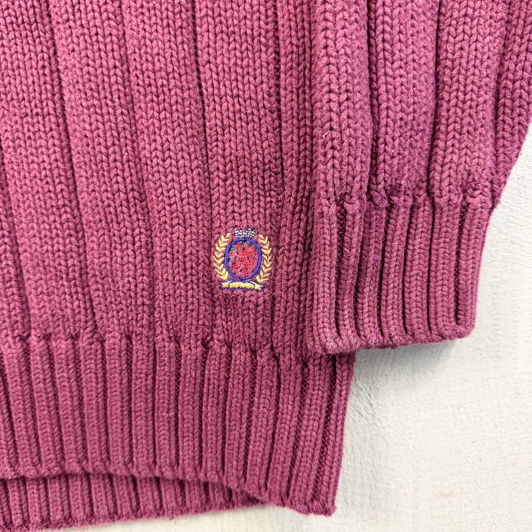 F- Vintage Tommy Hilfiger V-neck Style Knit Sweater