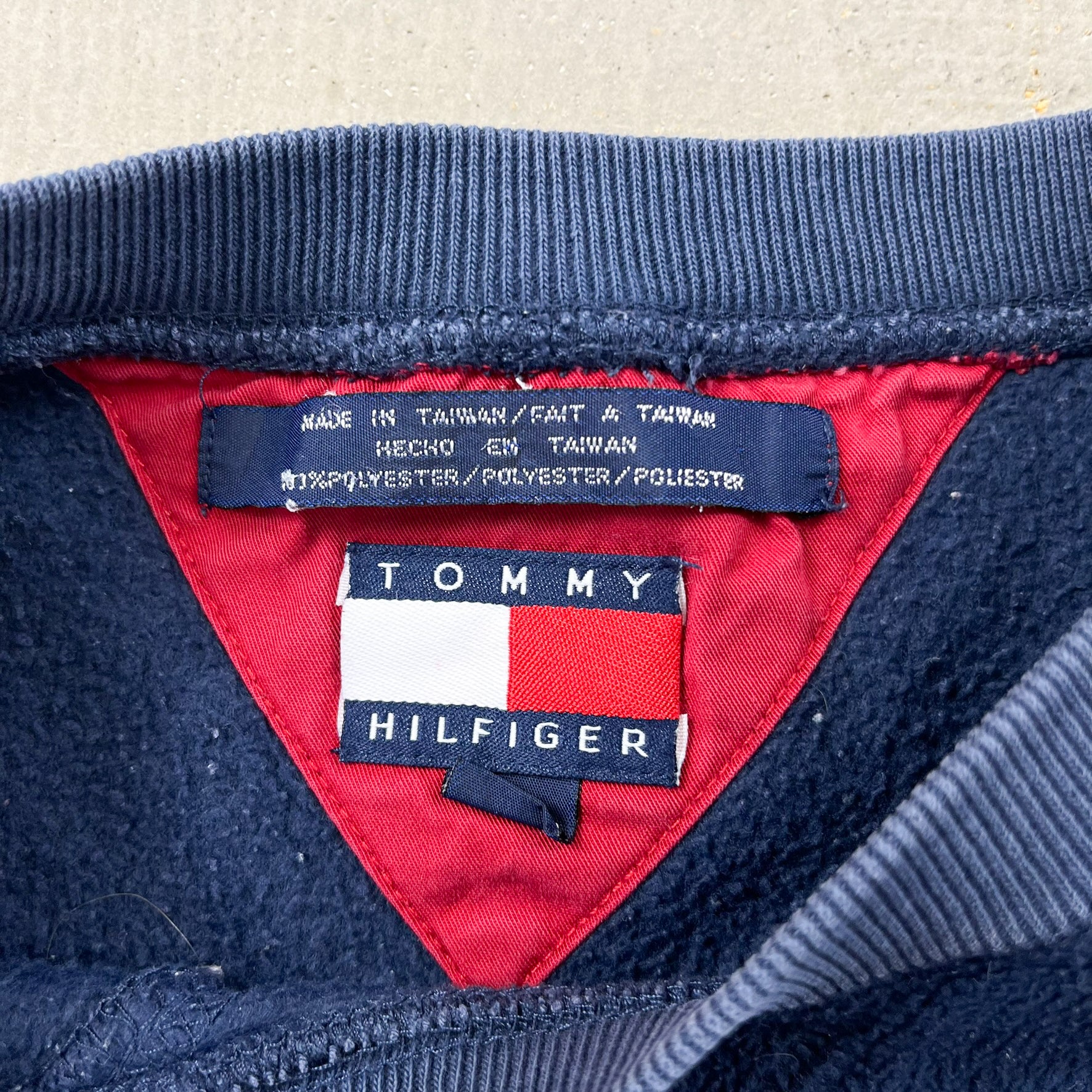 F- Tommy Hilfiger 90's Embroidered Logo Polar Light Blue Cuffs Fleece Crewneck
