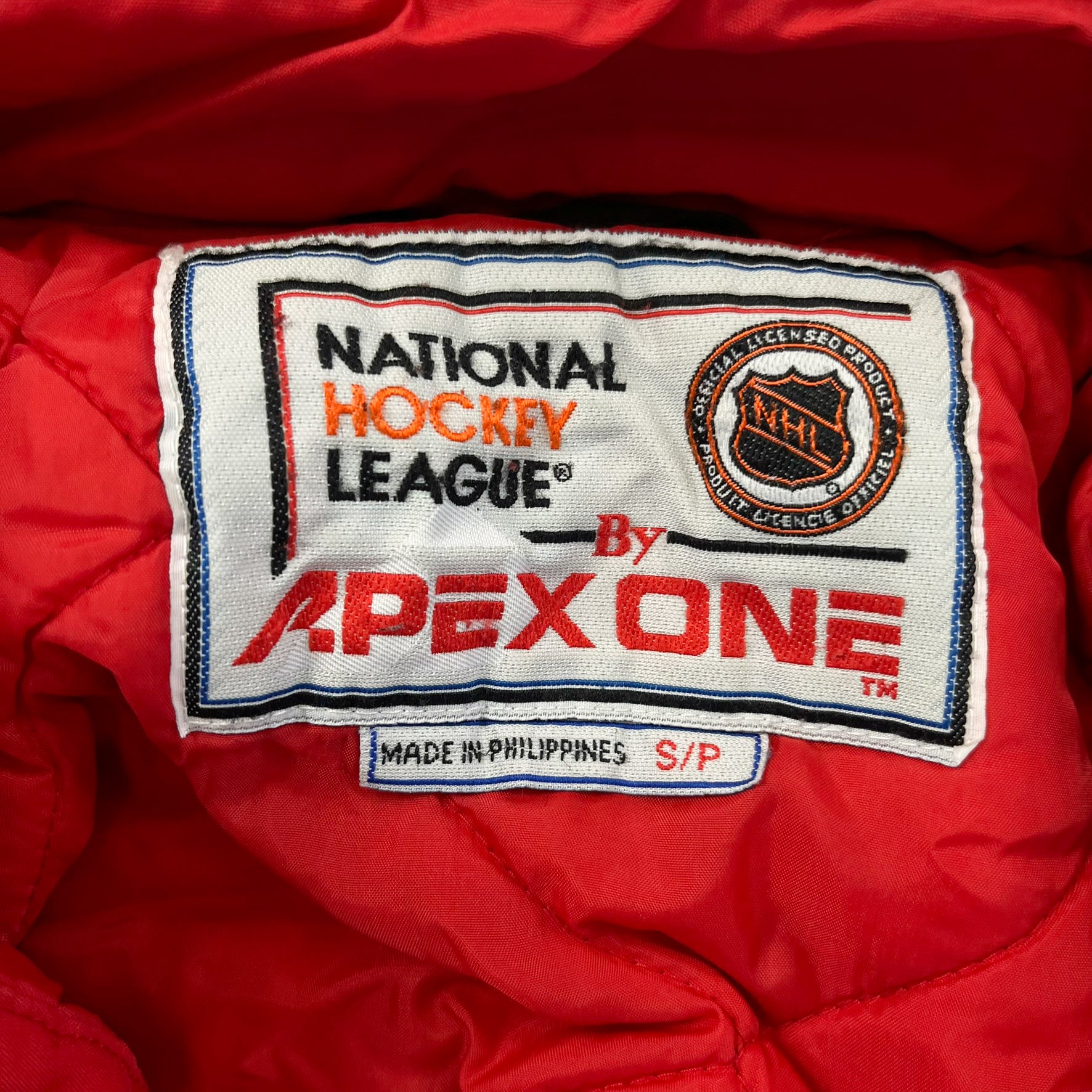 F- Vintage Vancouver Canucks NHL Apex One Winter Jacket