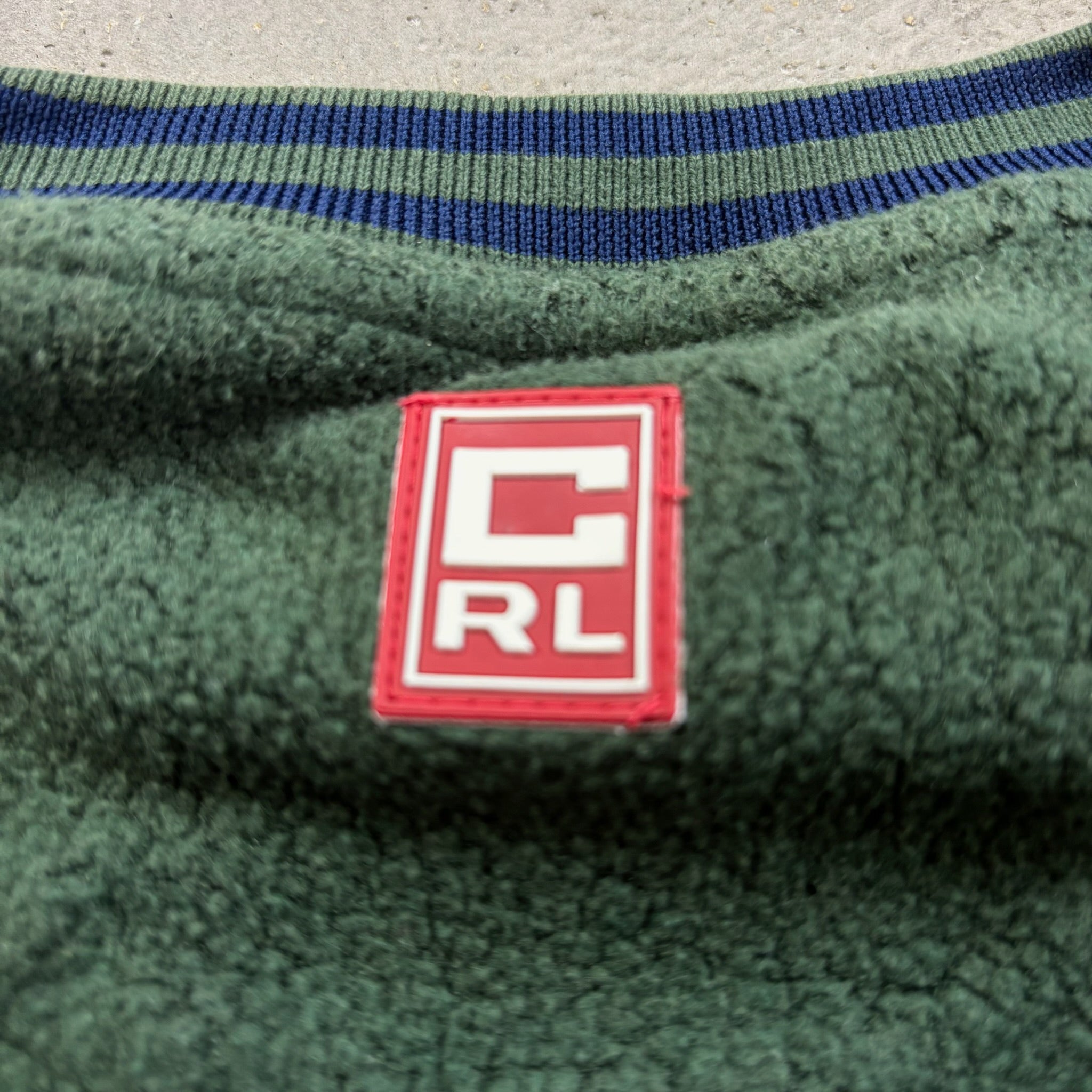 F- Chaps Ralph Lauren Embroidered Text Pullover Polar Fleece