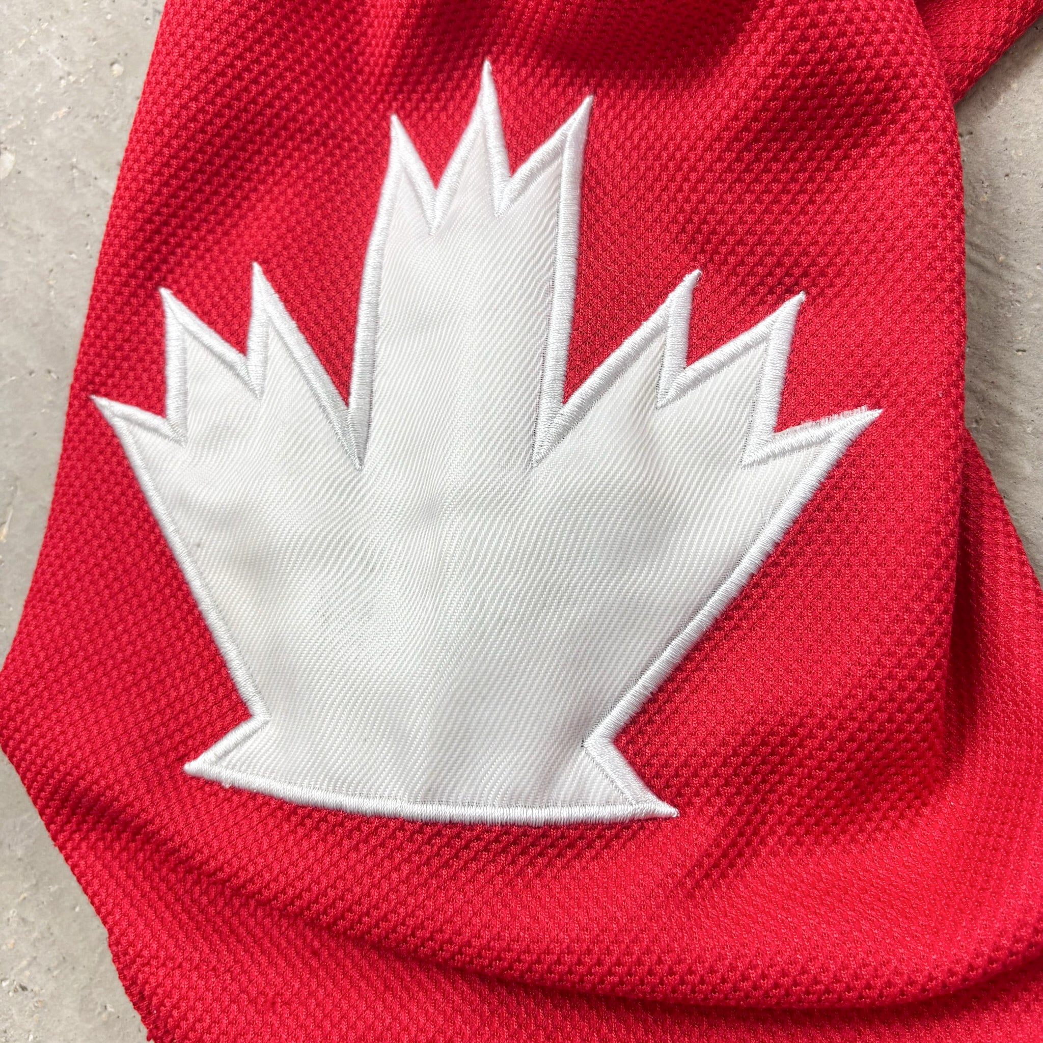 F- Vintage Canada Cup CCM Hockey Wayne Gretzky Jersey