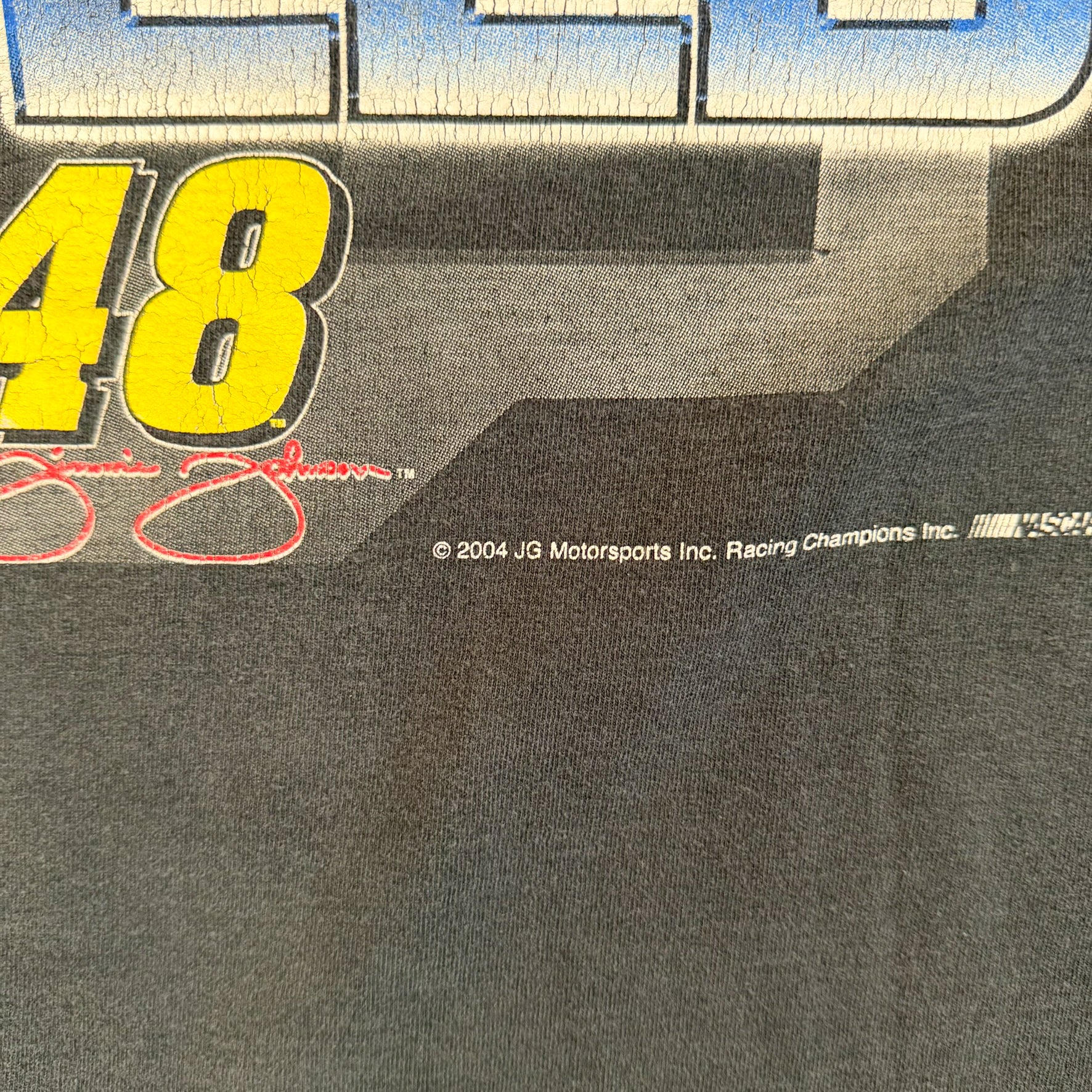 F- Vintage '04 Nascar Jimmie Johnson Lowes Car Graphic Tee