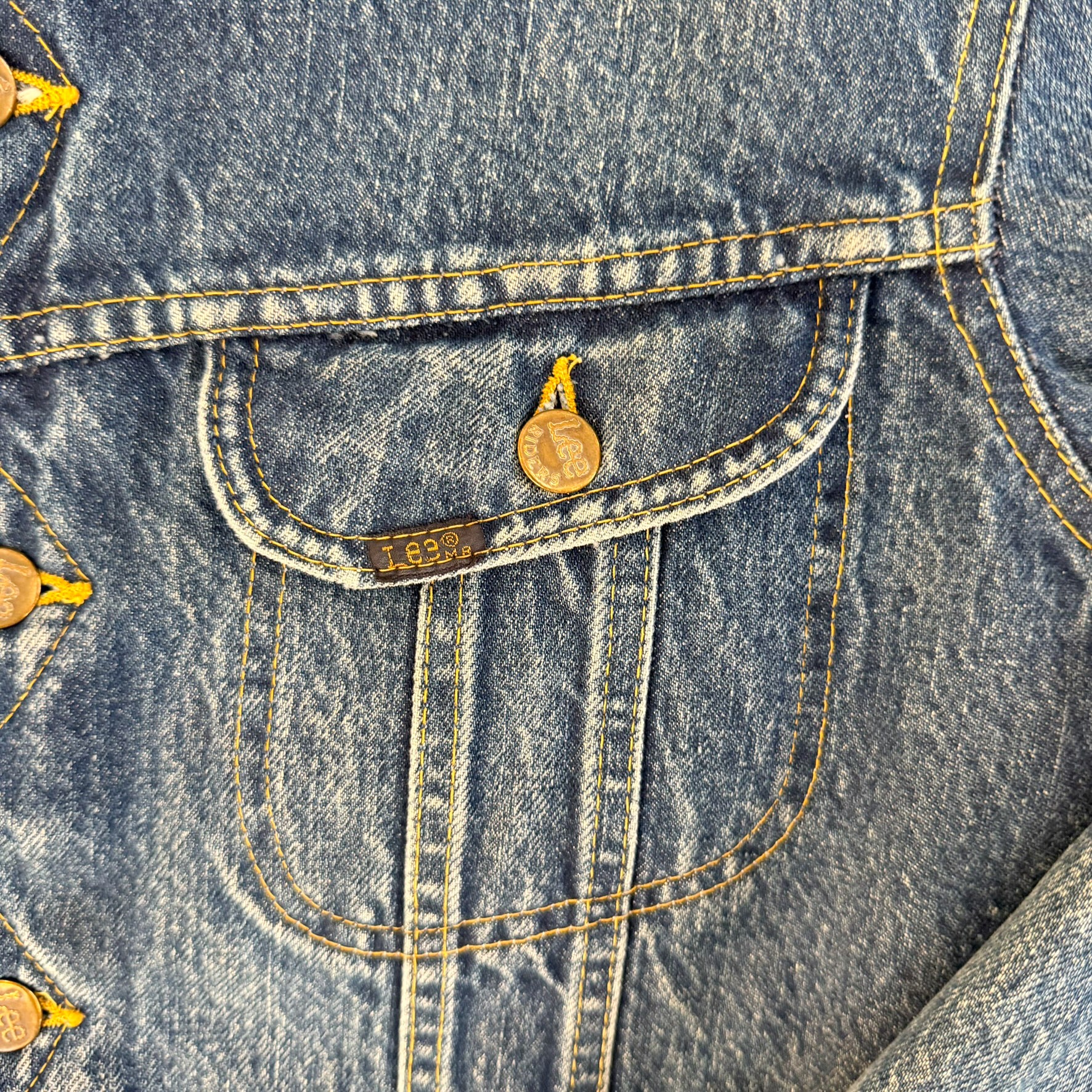 F- Vintage Lee Made In Canada Blanket Lined Denim Jacket