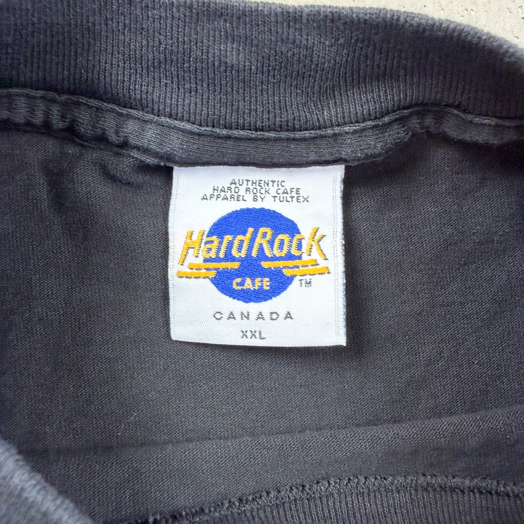 F- Vintage '89 Hard Rock Cafe Banff Alberta Made In USA Graphic Tee