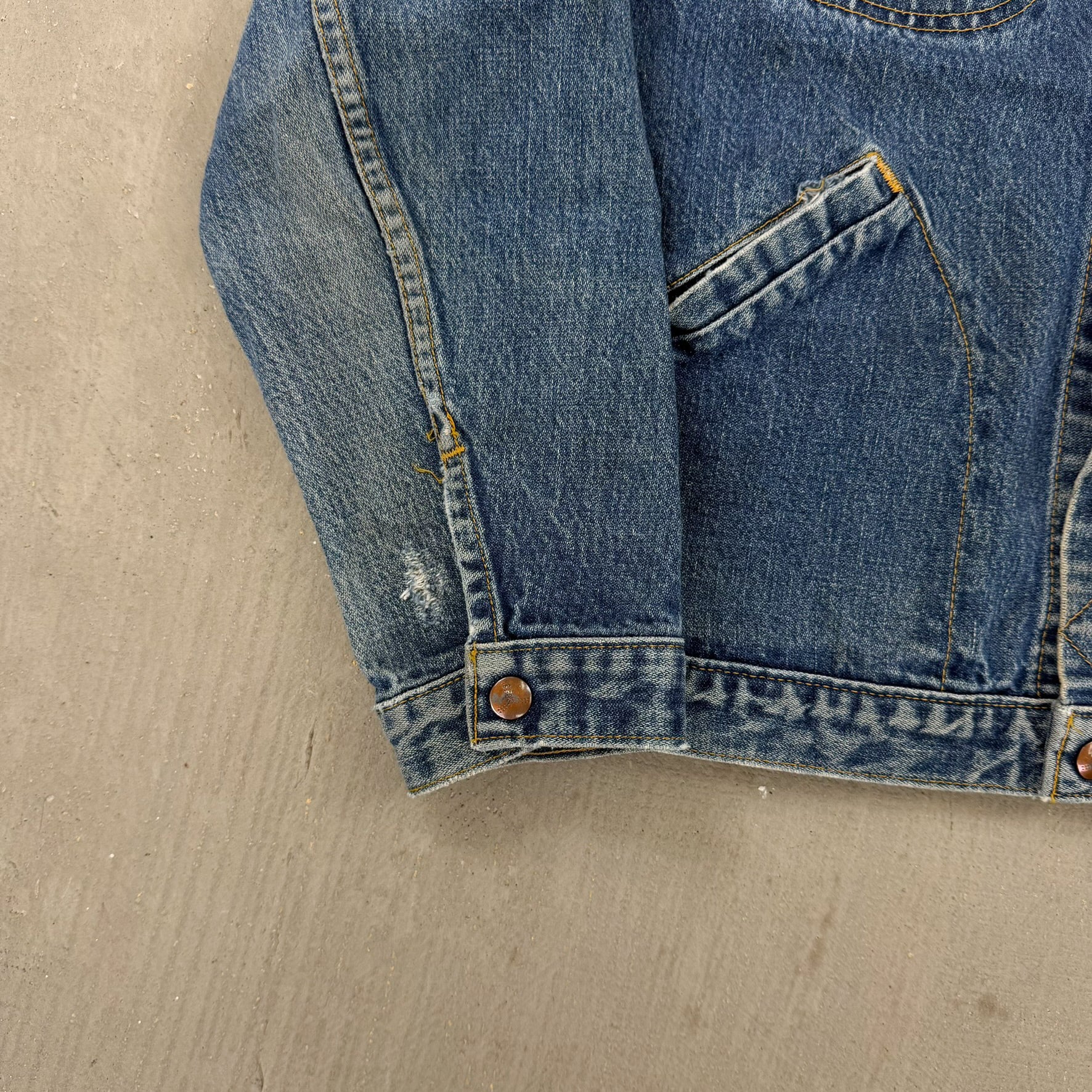 F- Vintage GWG Made In Canada Snap Button Denim Jacket