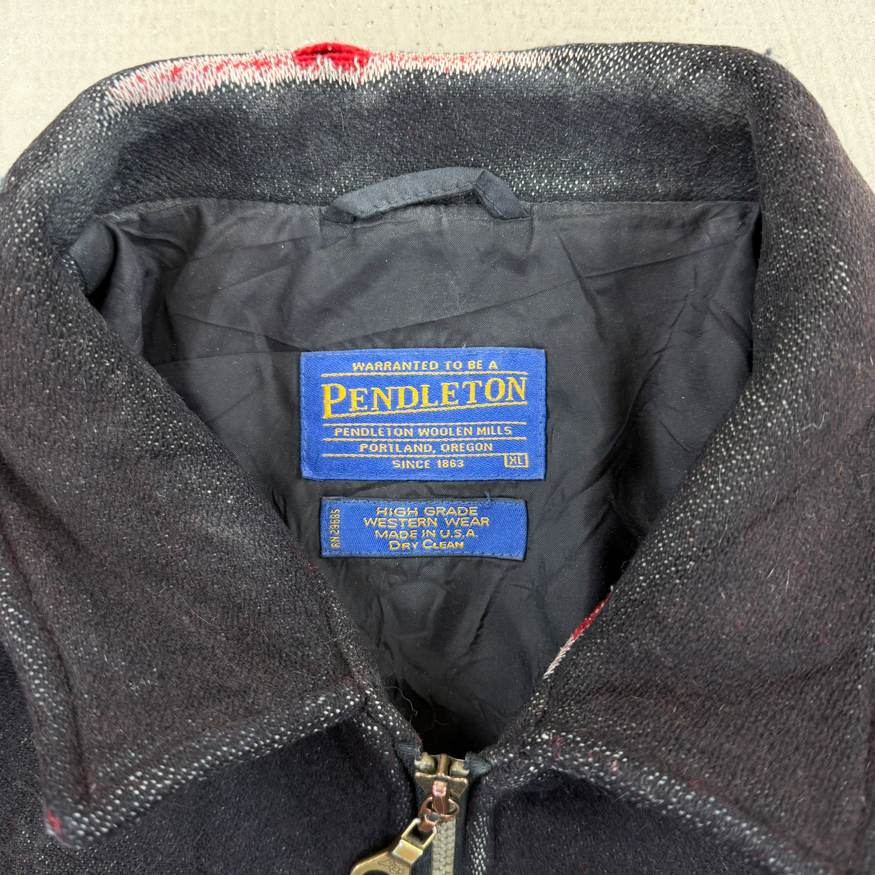 F- Vintage Pendleton Western Wear Polar Bear Embroidered Wool Bomber Jacket