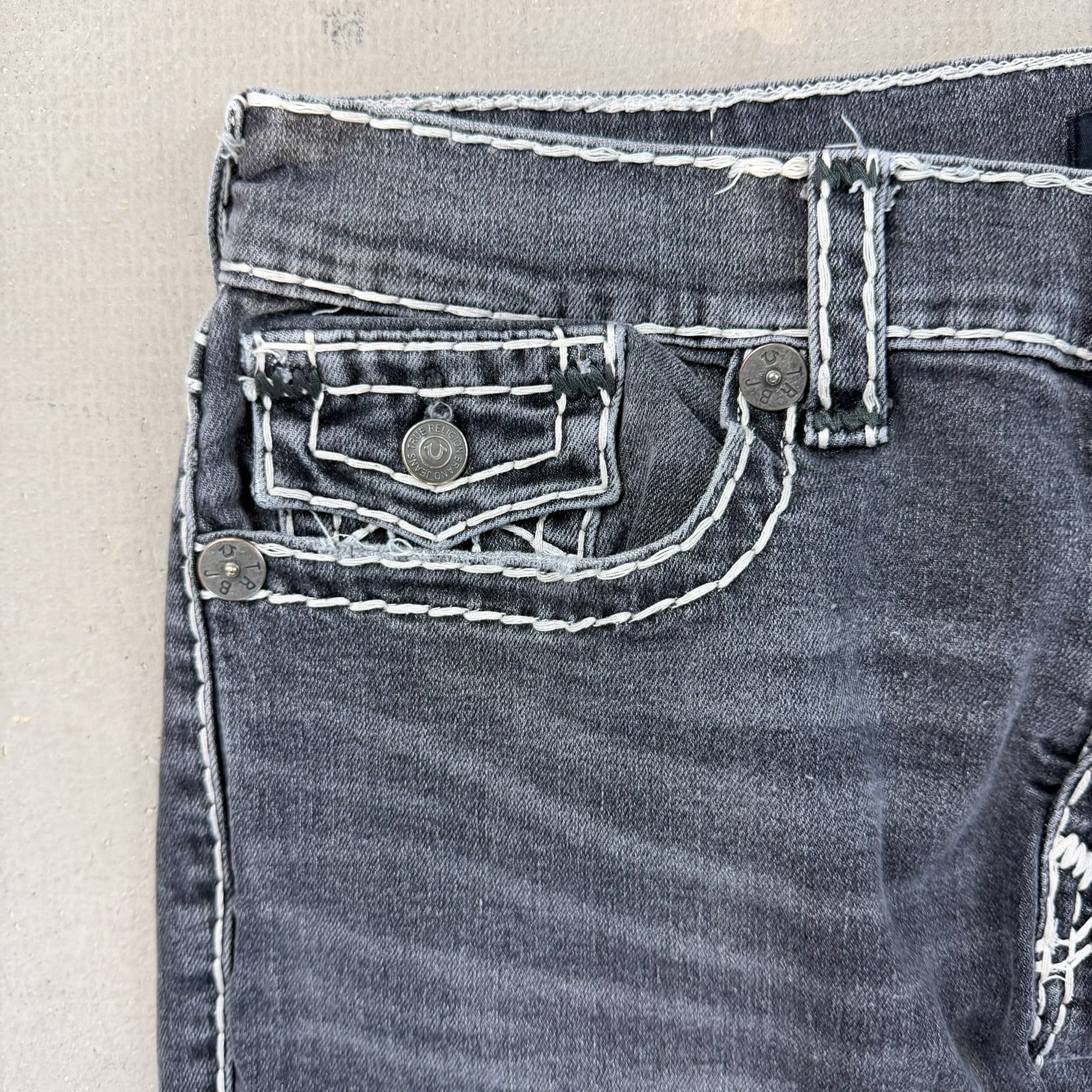 F- Vintage True Religion Ricky Relaxed Straight Leg Washed Black Jeans