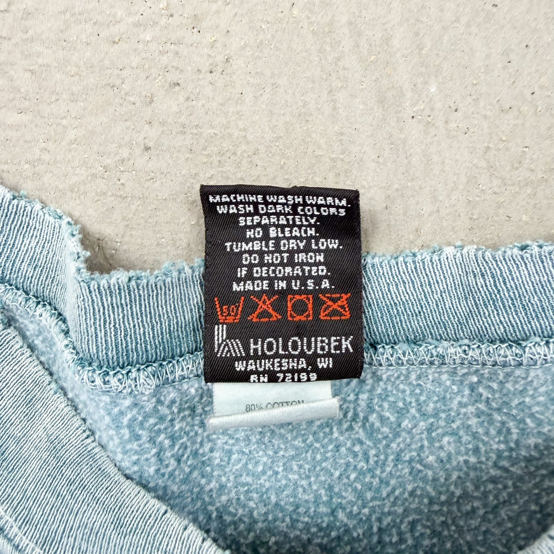 F- Vintage '99 Harley Davidson Meredith NH, Made In USA Crewneck