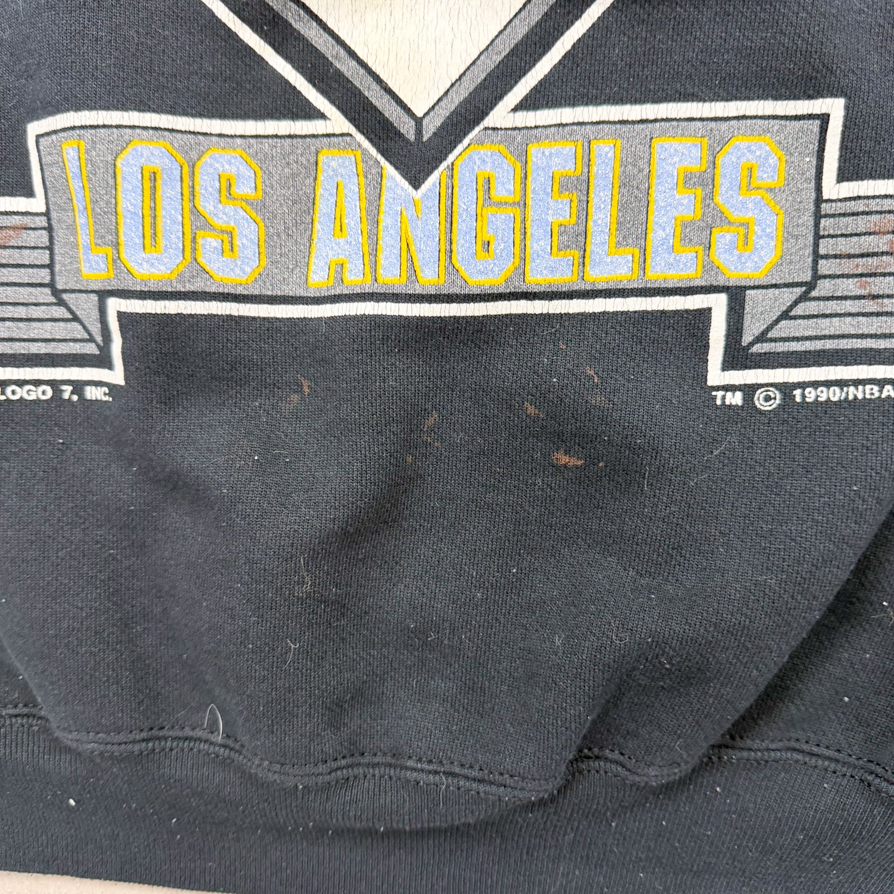 F- Vintage '90 Los Angeles Lakers NBA Logo 7 Made In USA Crewneck
