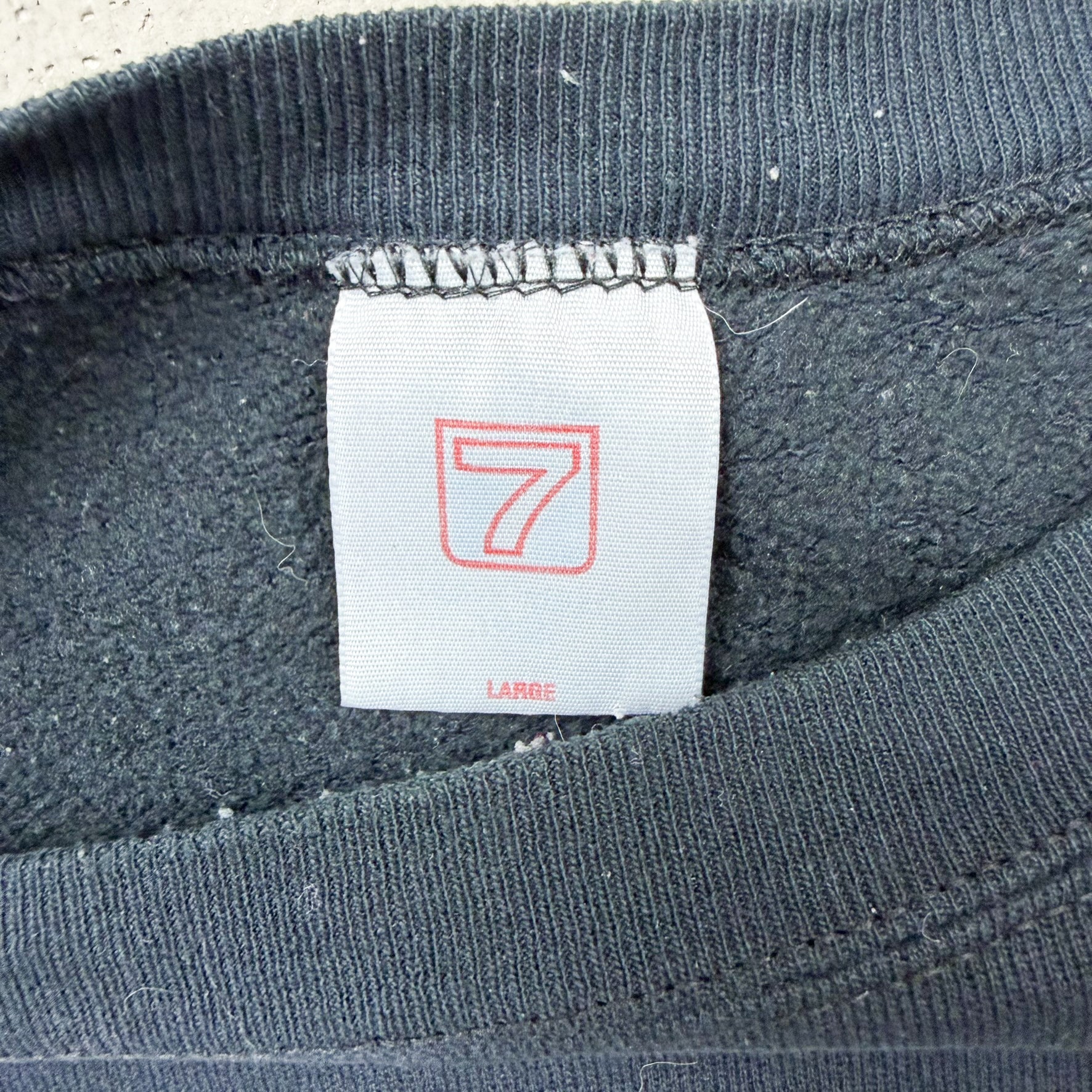 F- Vintage '90 Los Angeles Lakers NBA Logo 7 Made In USA Crewneck