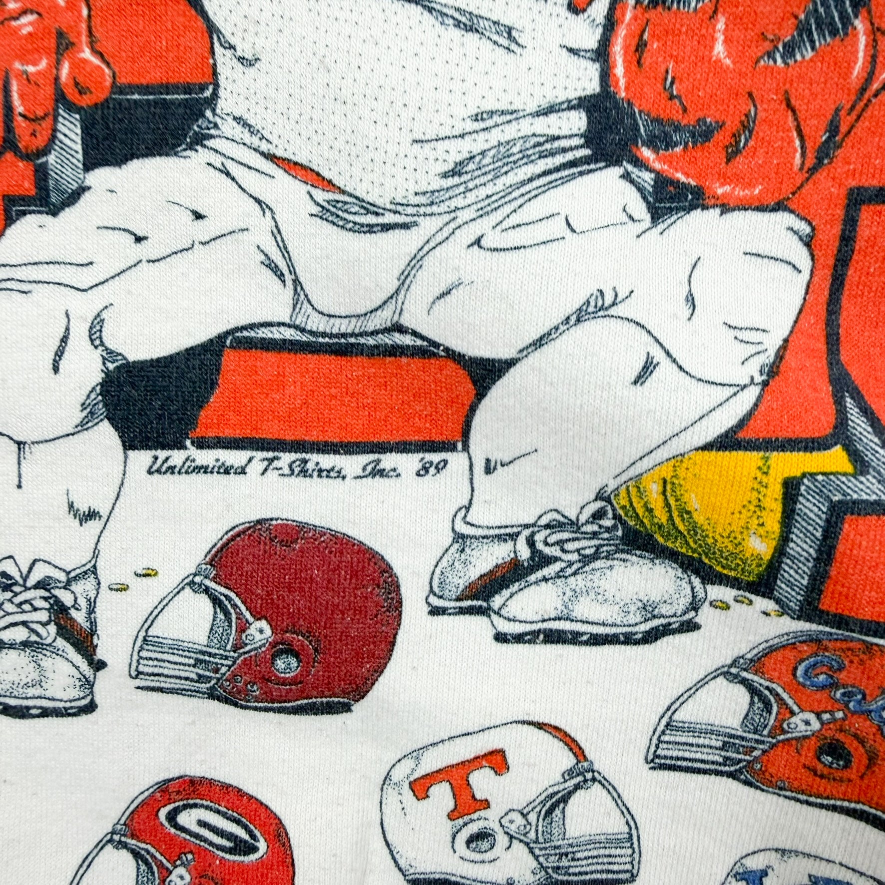 F- Vintage '89 University Of Auburn Football Team Tiger Mascot Crewneck