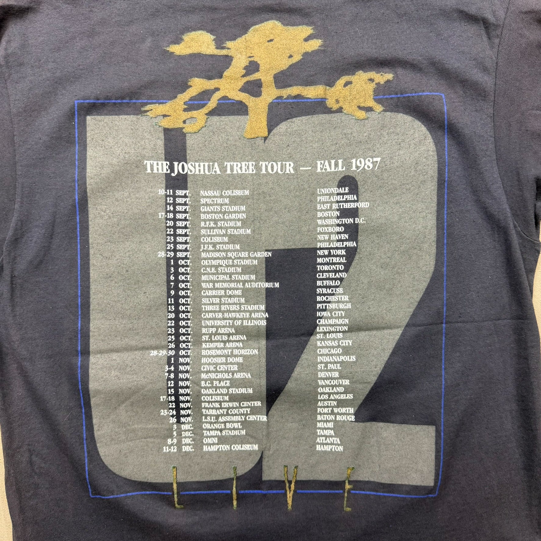 F- Vintage '87 U2 The Joshua Tree Tour Picture Made In USA Single Stitch Tee