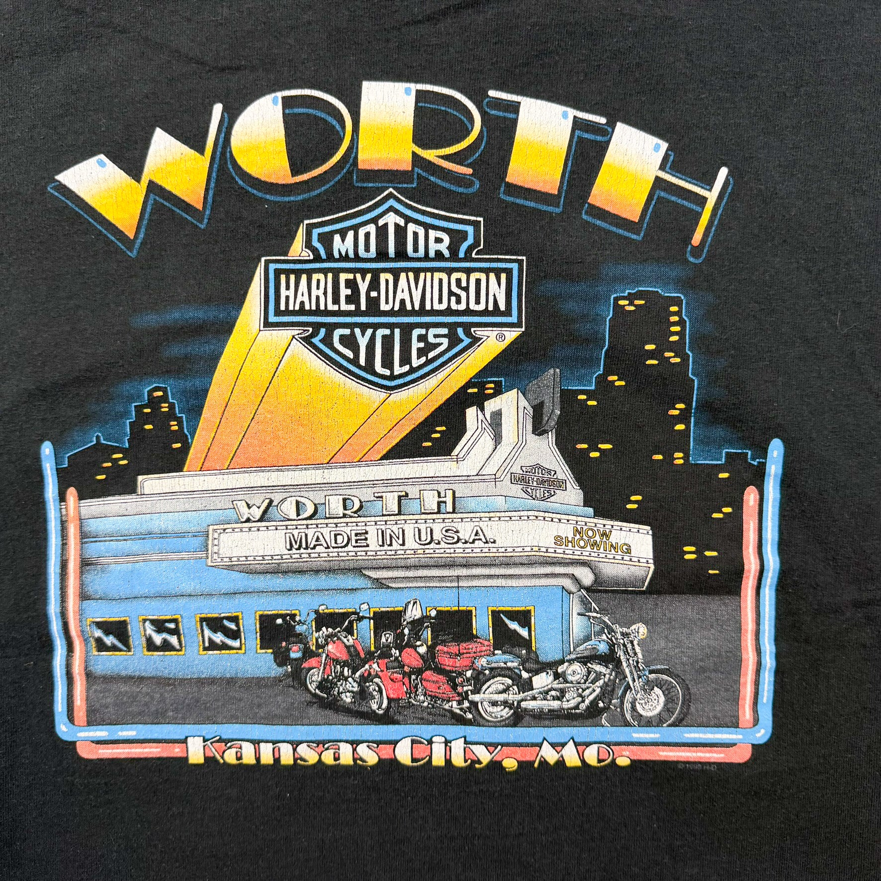 F- Vintage '98 Harley Davidson Kansas City Made In USA Single Stitch Henley Tee